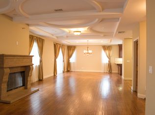 1130 10th St #B, Manhattan Beach, CA 90266