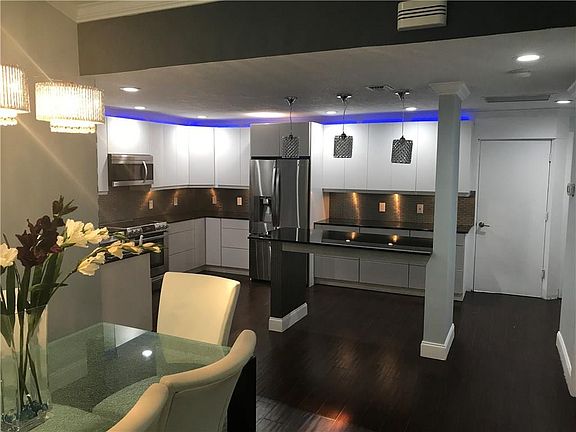 5th image of 10815 N Cypress Glen Drive #10815
