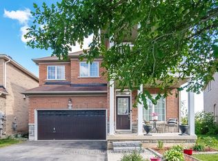 62 Lost Pond Cres, Whitchurch Stouffville, ON L4A 0R4