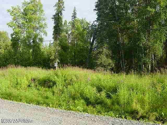 2nd image of 11053 Saunders Rd E