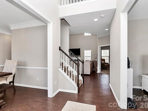 2nd image of 2145 Majestic Poplar Dr