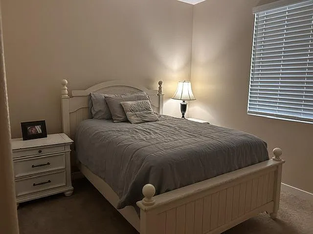 3 bed, 3.0 bath, 1800 sqft, $1,139 — Photo 1