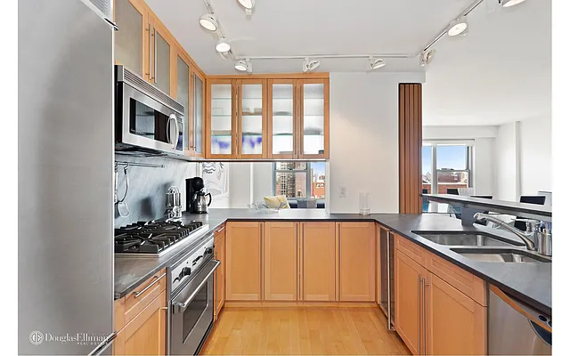 Sold by Douglas Elliman | media 2