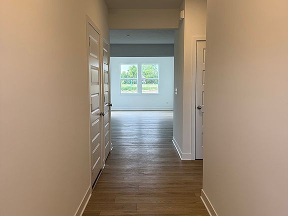 5th image of 8239 Grand Appaloosa Way