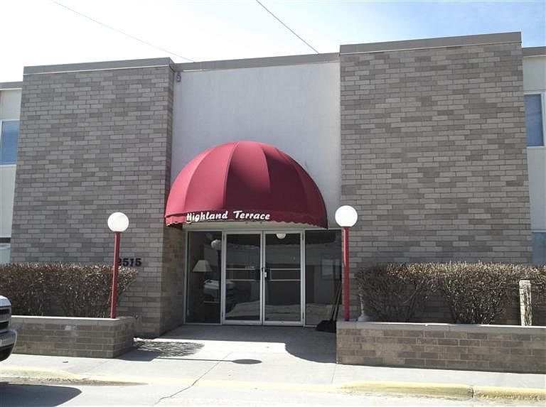 1st image of 2515 S. Lakeview Ct. #103