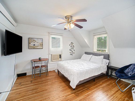 5th image of 1519 F St APT 3