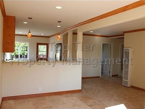 3rd image of 4676 Newport Ave