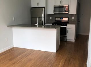 1402 N Franklin St #1R, Philadelphia, PA 19122