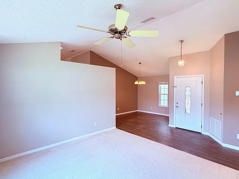 2850 Bolton Bnd — Photo 9
