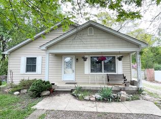 21257 Beech Daly Rd, Brownstown, MI 48134