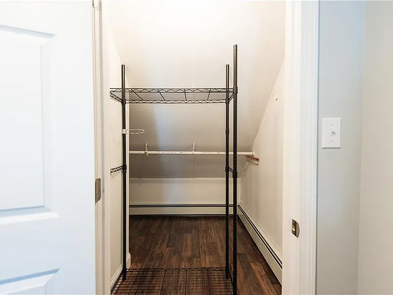 88 Kay St — Photo 34