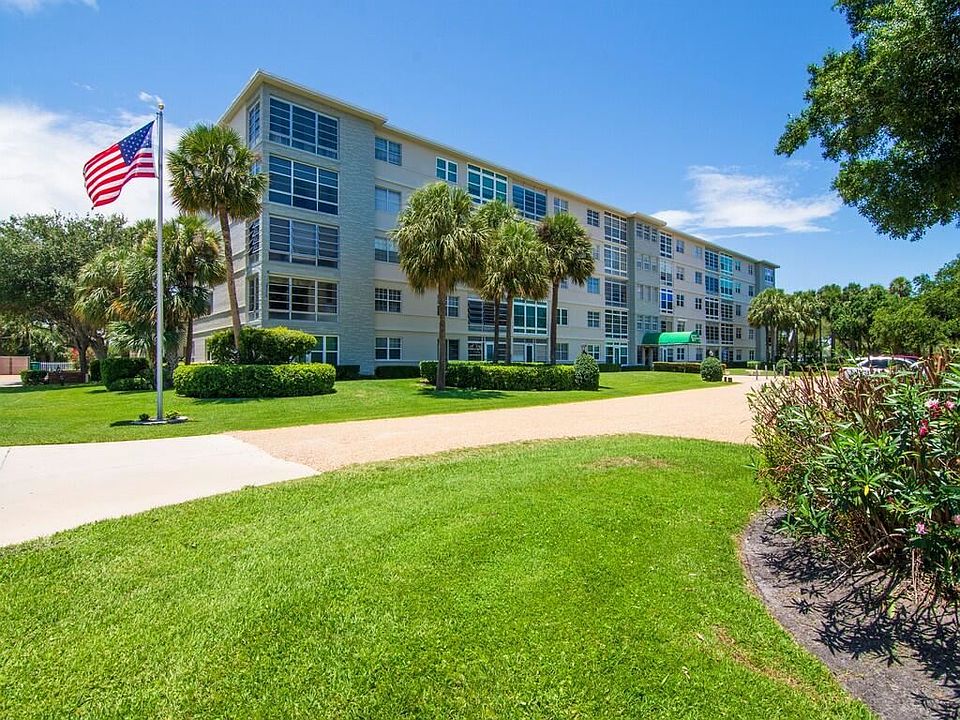 1st image of 2333 Indian River Blvd APT 402