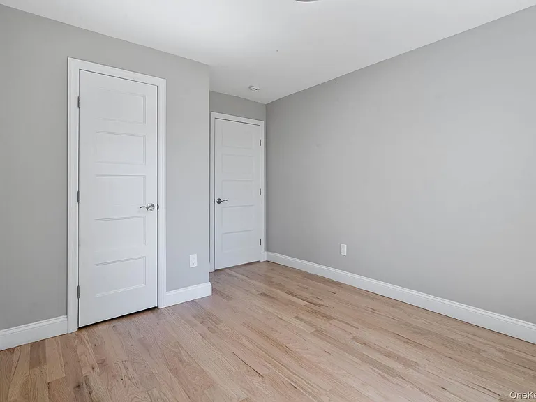 7600 Main Rd #1B — Photo 18
