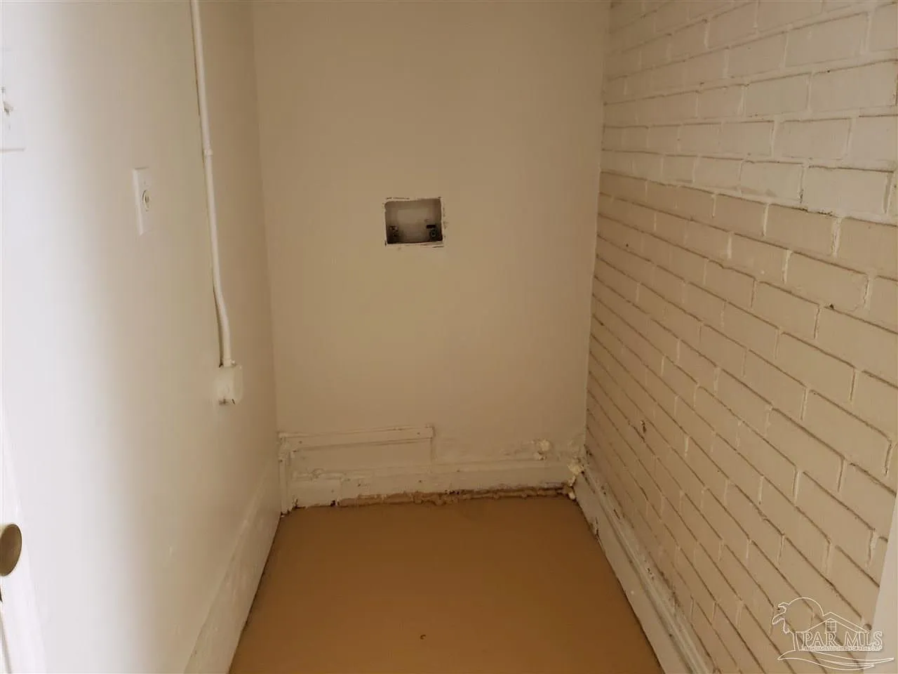 2 bed, 1.0 bath, 900 sqft, $750 — Photo 4
