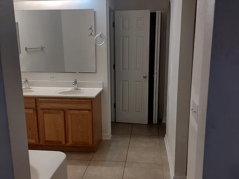 334 Lake Shepard Dr — Photo 16
