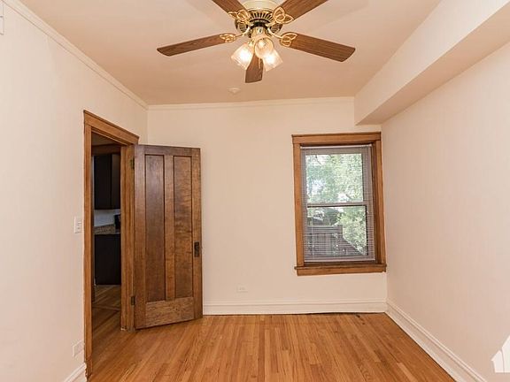 5th image of 3546 N Bosworth Ave #922