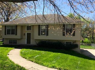 11430 N Highland Ave, Kansas City, MO 64155