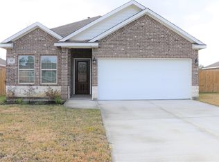 307 Carlos Leal Dr, Dayton, TX 77535