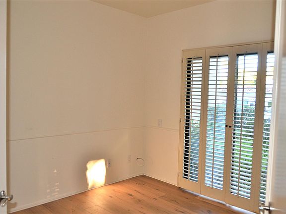 5th image of 942 Lupine Hills Dr Unit 40