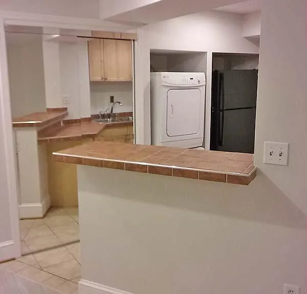1102 D St SE #B — Photo 8