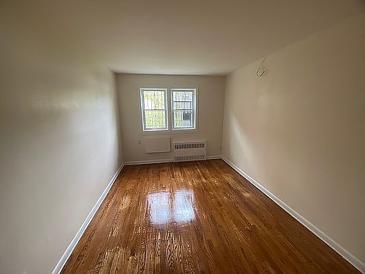 4th image of 1468 E 87th St Floor 2