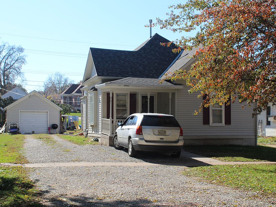 1st image of 1115 11th St