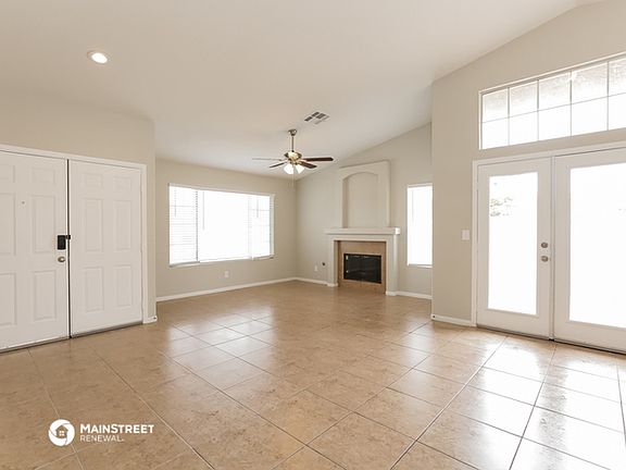 4th image of 4616 Split Rock Dr
