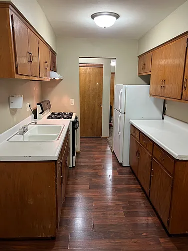 422 Estberg Ave #101 Photo 1