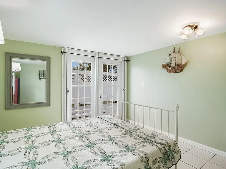1680 SW 84th Ave — Photo 21