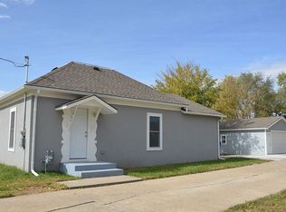 904 W 14th St, Junction City, KS 66441