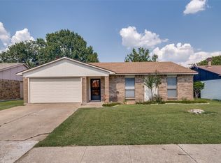 512 Woodcrest Way, Forney, TX 75126