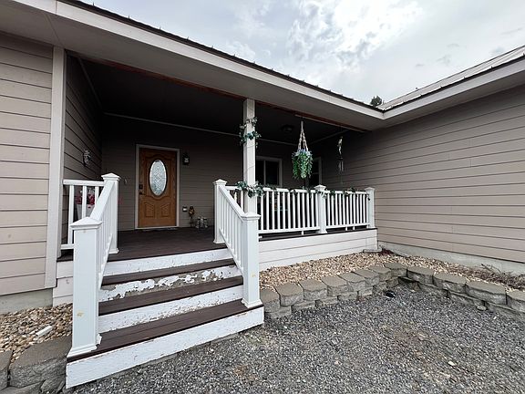 3rd image of 104 D Ave