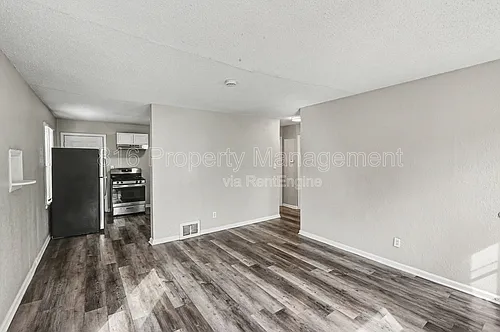 7036 Bellefontaine Ave Photo 1