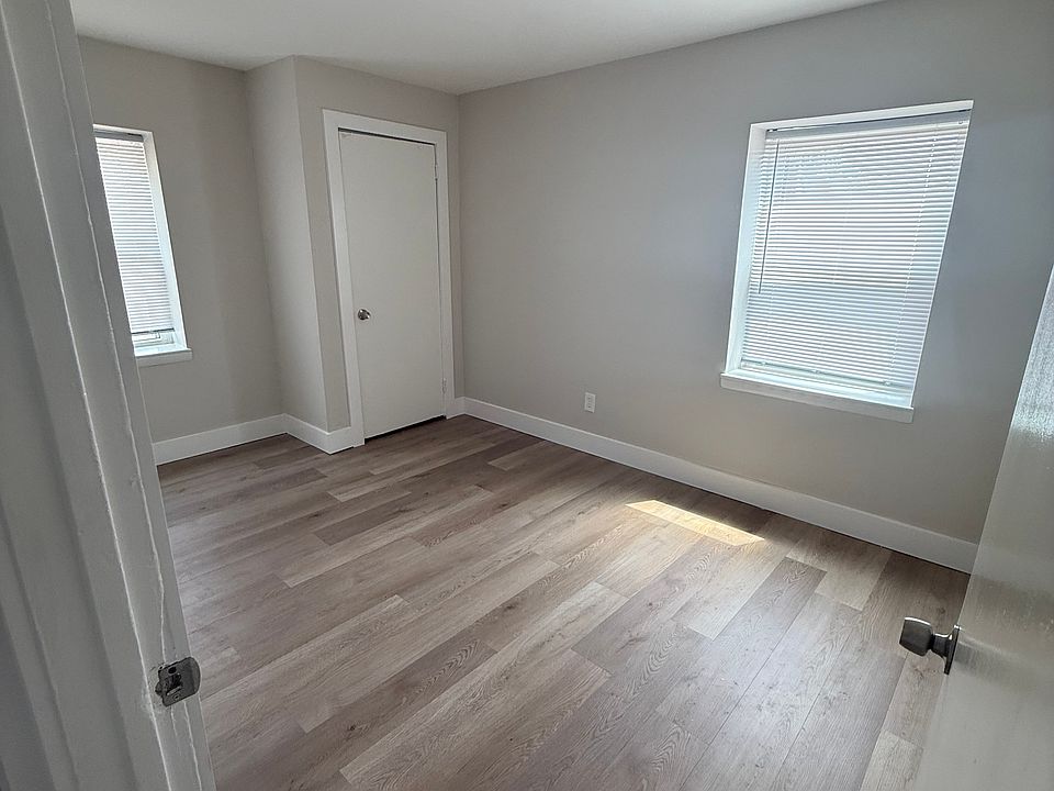 2nd image of 8700 Colonel Glenn Rd #109