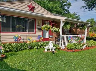 4473 Burkey Rd, Austintown, OH 44515