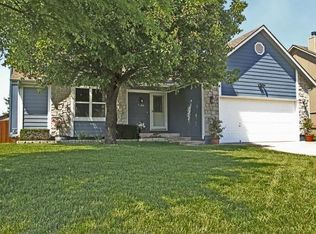 1600 SE 11th St, Lees Summit, MO 64081