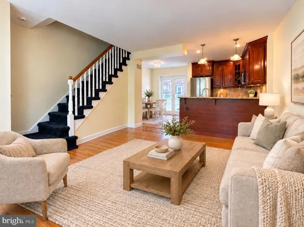2820 S Darien St, Philadelphia, PA 19148