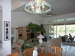 3rd image of 4422 SW 3rd Ave