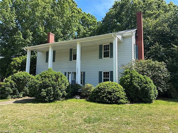 3rd image of 1217 W Main St