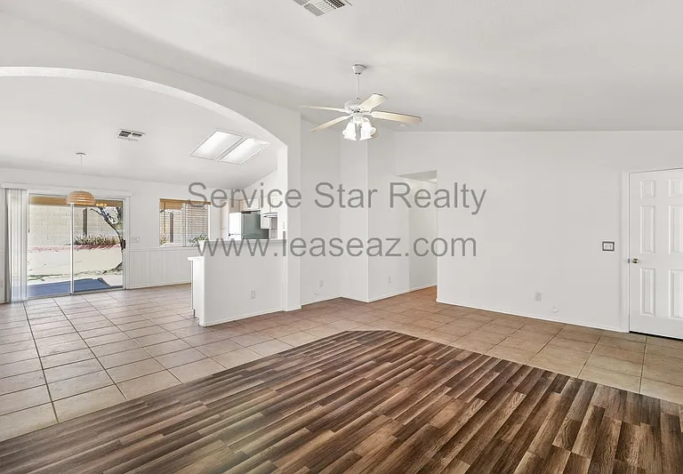 8656 E Crescent Ave — Photo 6