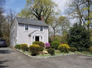 75 Hillcrest Rd, Hartsdale, NY 10530