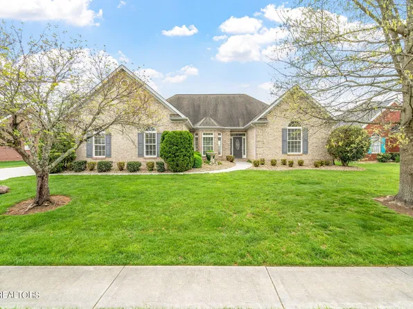 476 Leeward Way, Lenoir City, TN 37772