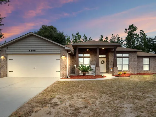 6568 Fall St, Milton, FL 32570