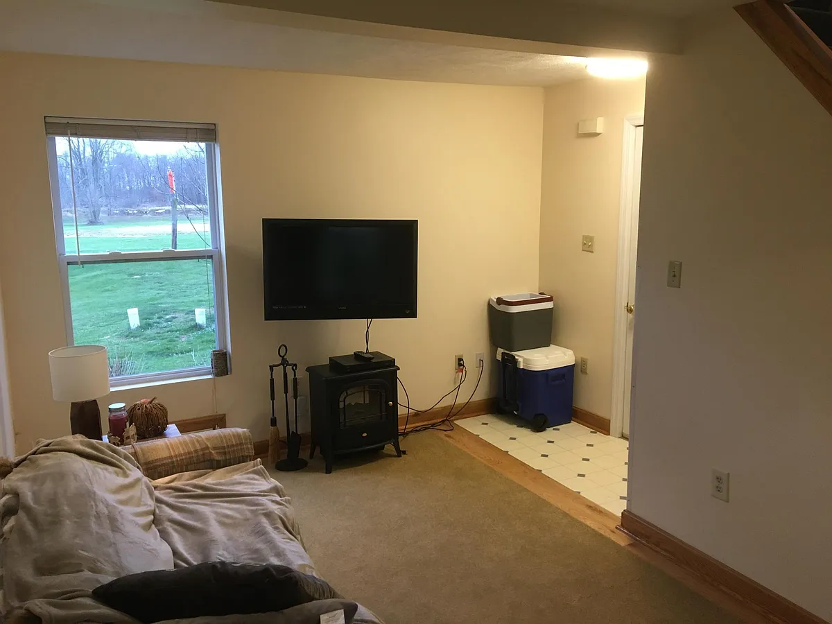 Building Photo - 430A Leasureville Rd