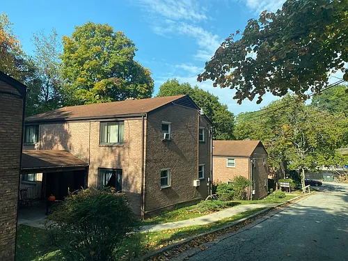 3447-3453 Evergreen Rd Photo 1