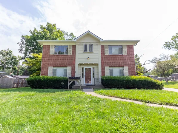 701 Brewer Pl, Greenwood, IN 46142