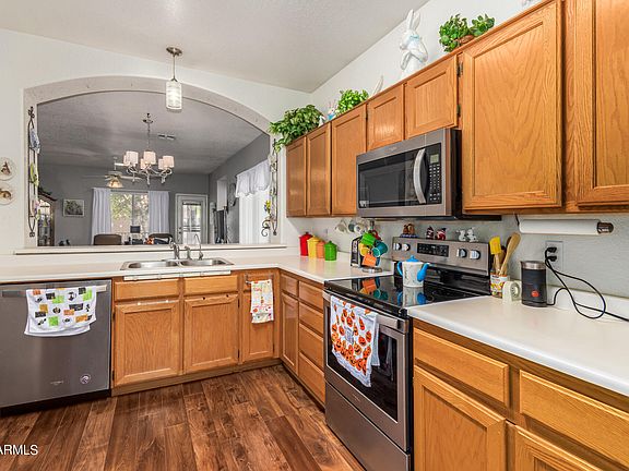 3rd image of 20640 N 103RD Avenue