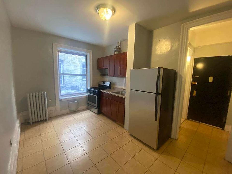 1st image of 829 Nostrand Ave #2BB