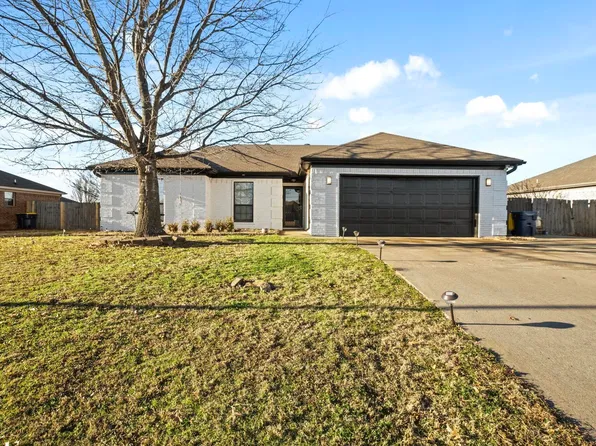 2413 Canterbury Ct, Cabot, AR 72023