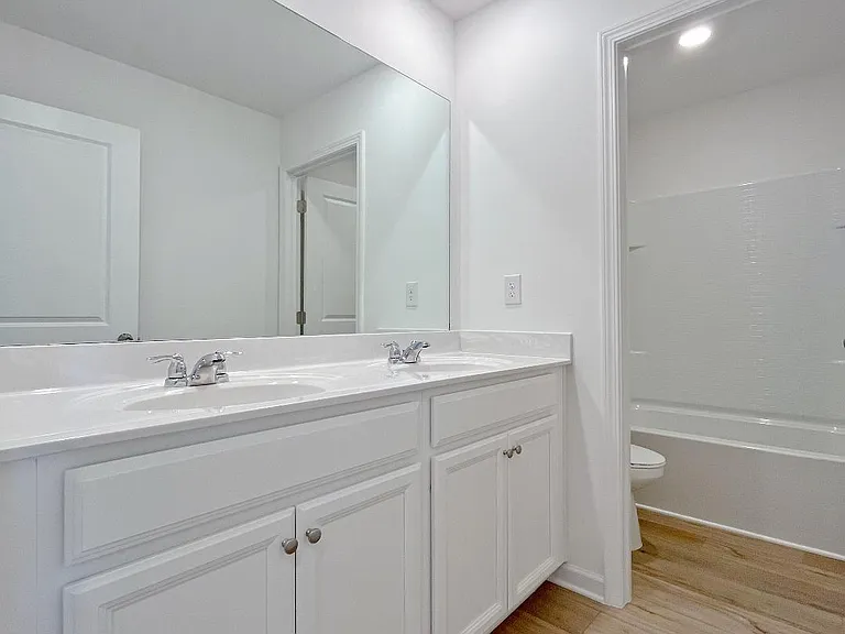 366 Golden Eagle Pkwy — Photo 19